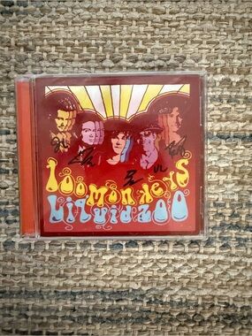 Signed twilight Jackson Rathbone 100 monkeys cd